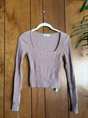 Urban Outfitters Dusty Mauve Ribbed Square-Neck Long Sleeve Top
